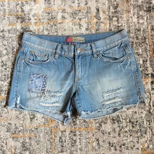 OLD NAVY DENIM SHORTS! EUC! SIZE 6!